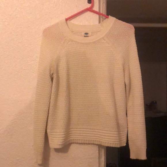 Old navy sweater - Picture 3 of 3